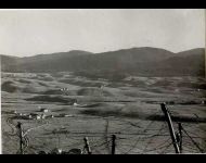 Panorama: Hochfläche von Asiago. Standpunkt Monte Katze. 25m.östlich vom Kreuze 1206. (6. Teilbild zu WK1_ALB083_24401a)